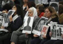How government killings and kidnappings in Argentina drove mothers to resist and revolt − and eventually win