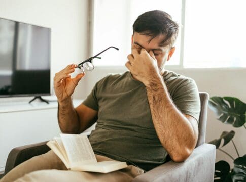 Is rubbing your eyes bad for you? 2 eye specialists explain what’s behind the urge to rub and what to do about it