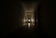 Is my brain wired to never see a ghost? A psychologist on three factors that make a paranormal experience more likely