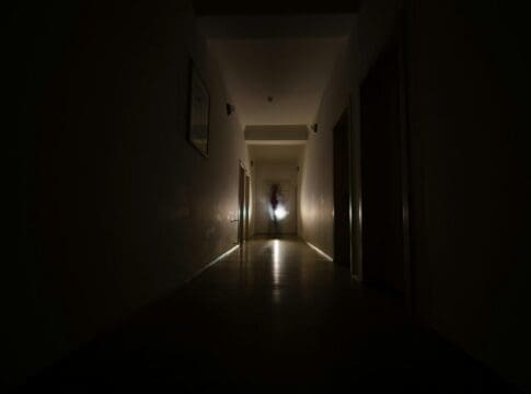 Is my brain wired to never see a ghost? A psychologist on three factors that make a paranormal experience more likely