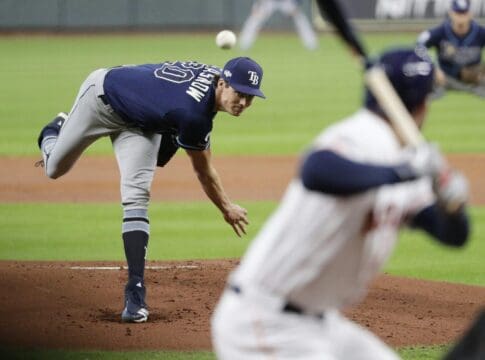 How does a curveball curve? An aerospace engineer explains