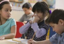 Does my kid have COVID-19 or just a cold? A pediatric nurse explains how to tell – and why it matters