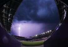 Game delays for lightning may be annoying, but they save lives – a sports meteorologist explains the risk