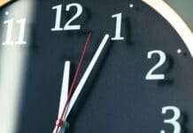 Leap seconds have helped keep clocks synchronized with Earth’s rotation, but their time may be over – here’s why